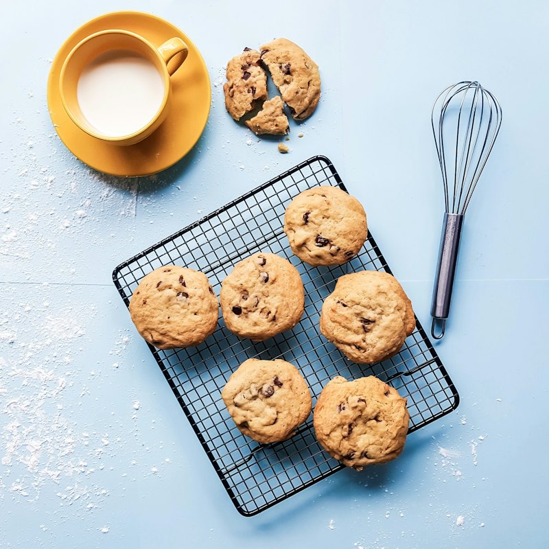 Chocolate Chip Cookies (4 pcs)